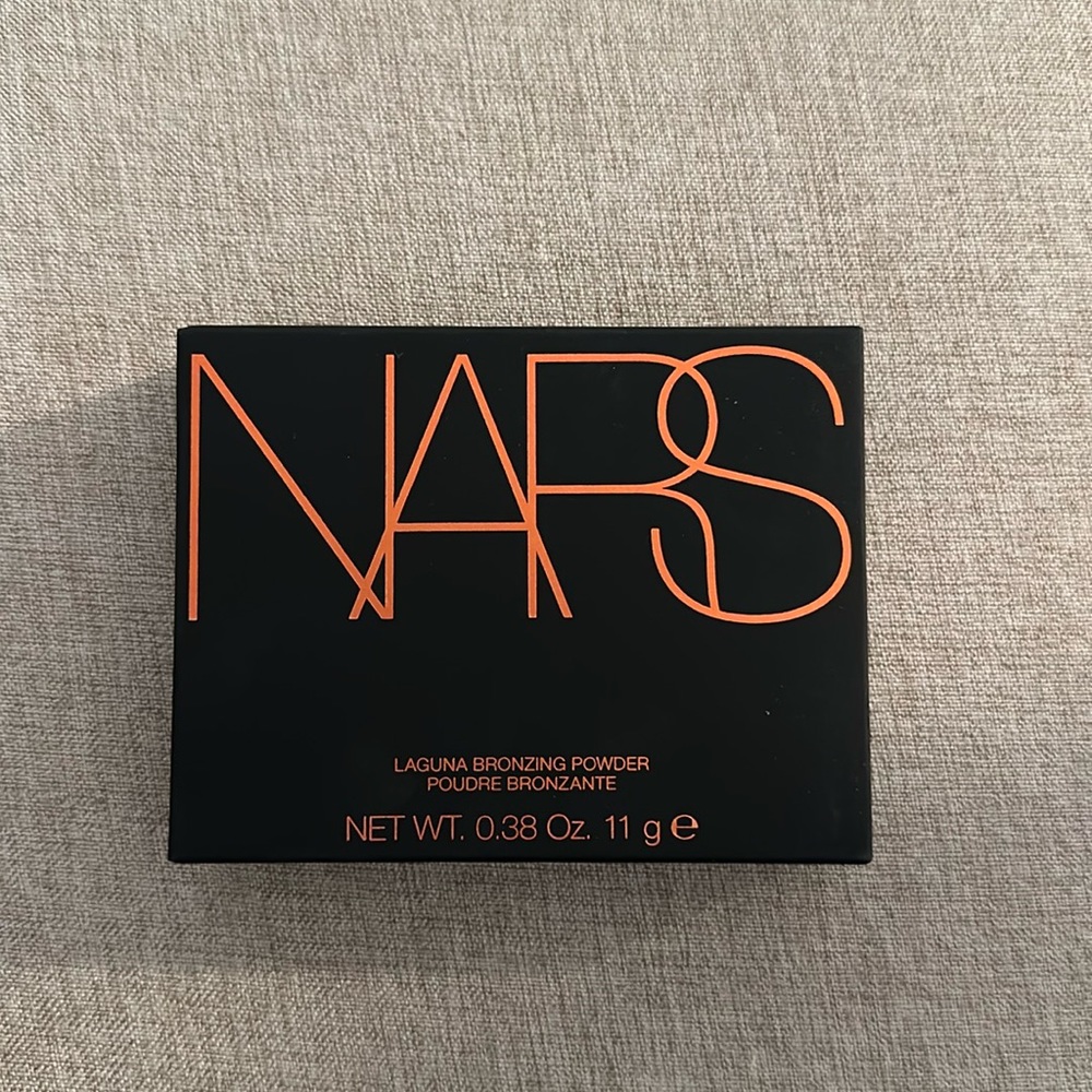 Nars Laguna bronzing powder in shade 04